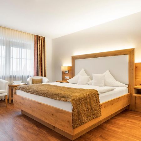 Wander Und Aktiv Hotel Roesslwirt Лам Экстерьер фото