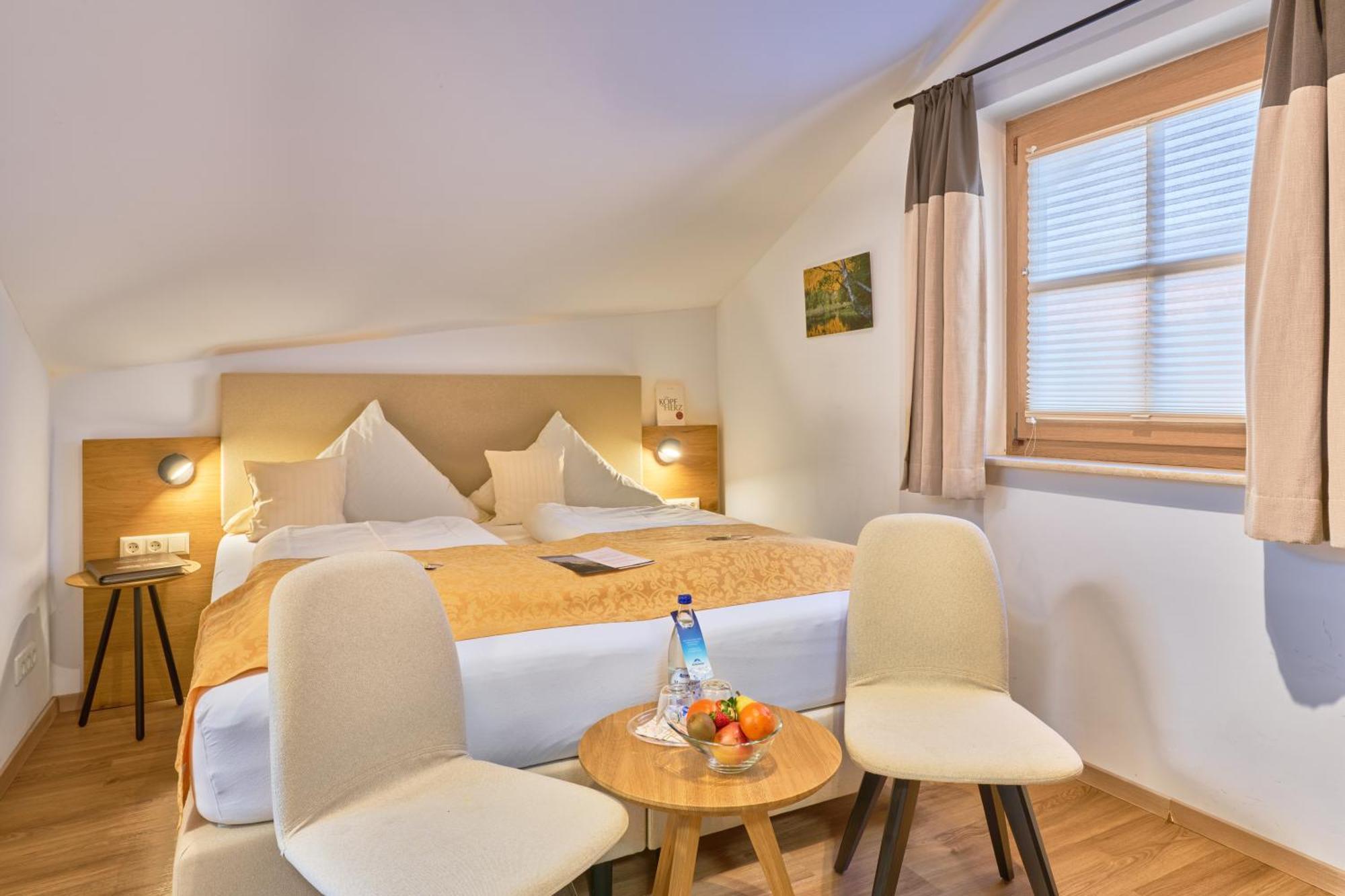 Wander Und Aktiv Hotel Roesslwirt Лам Экстерьер фото